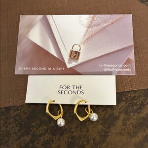 Gold Pearl Hoop Earrings